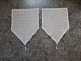 2 Kurzgardinen Weiss, ca. 53 x 75 cm