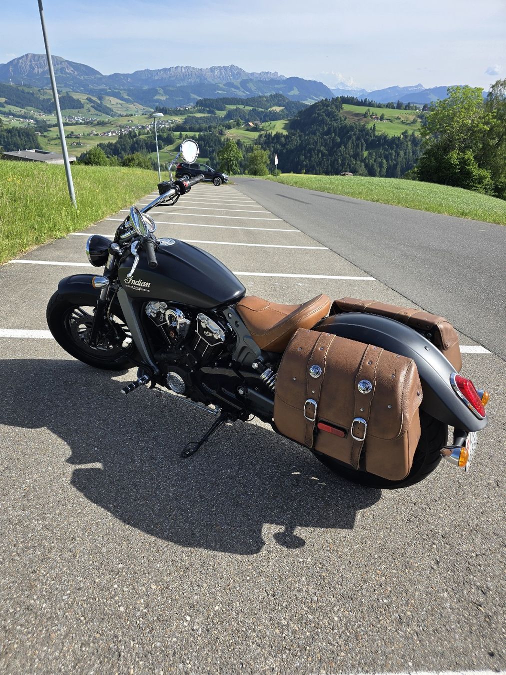 Indian Motorcycle Cruisers: Indian Scout Bobber 1200 , Harley Davidson,Chopper  – D'occasion à Wolhusen par cos_9slz 4