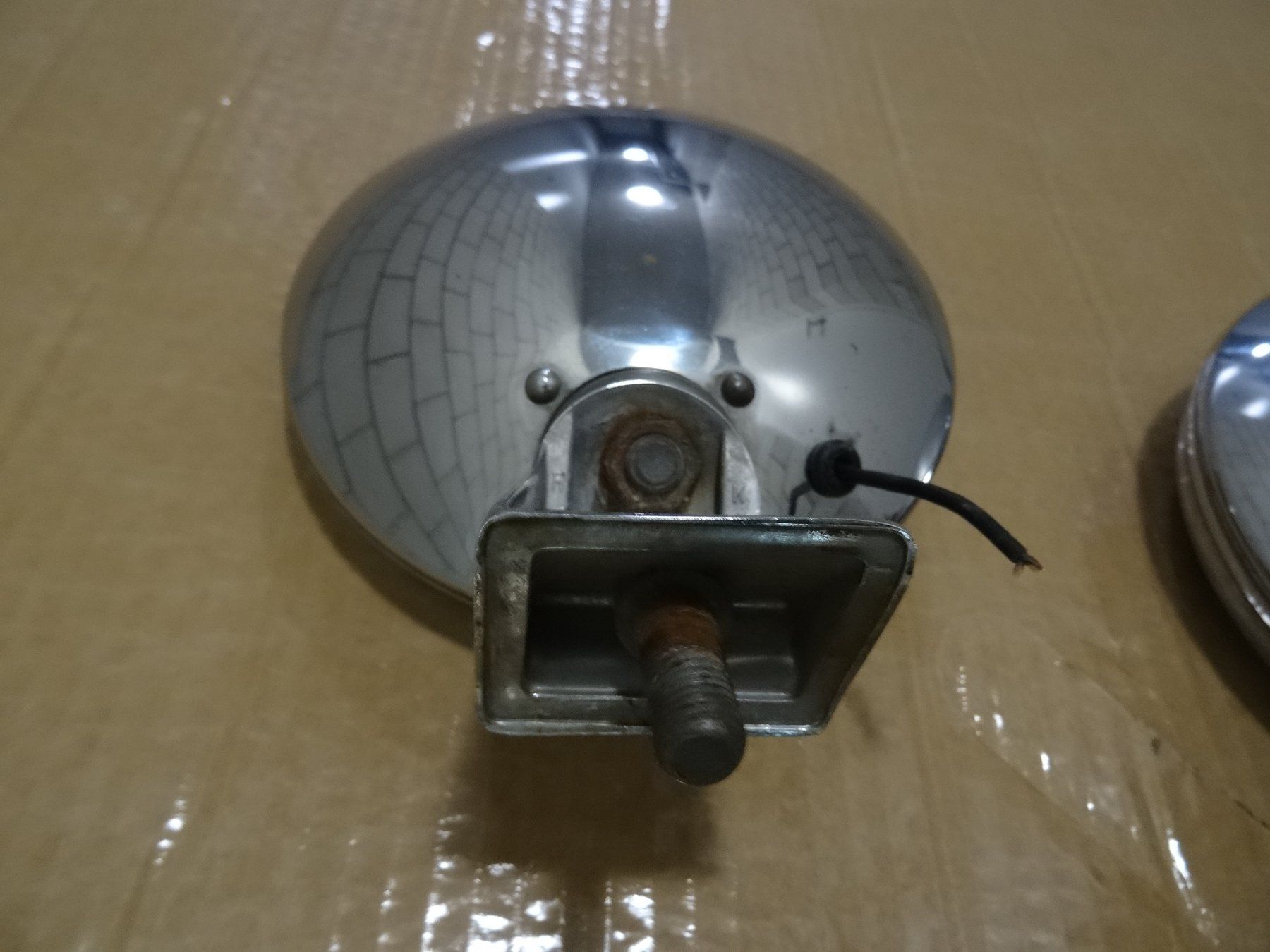 Hella Phares: HELLA 4524  12V HALOGEN  Zusatz Weitstrahler OLDTIMER – Défectueux à Niederbipp par mission55impossibile 2