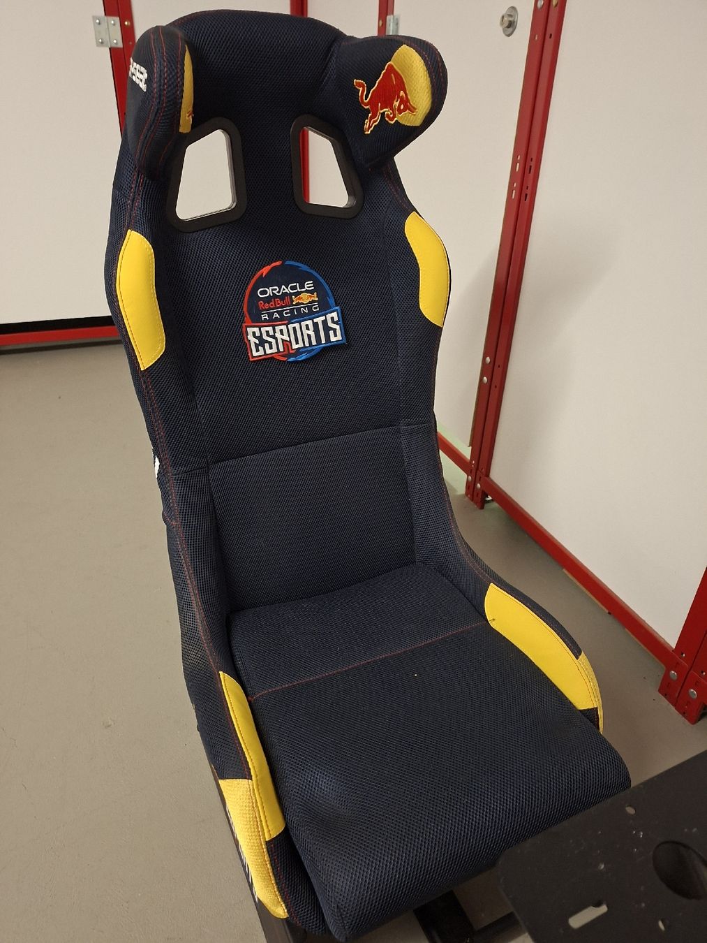 Playseat Stühle: Gaming Sitz Redbull Edition – Neu (gemäss Beschreibung) aus Oftringen von ret_qf6y 1