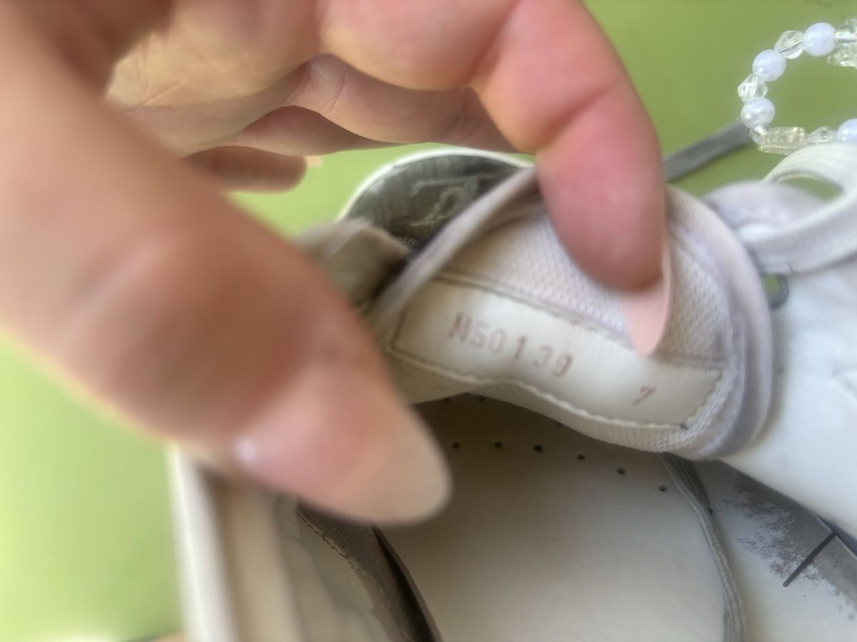 Louis Vuitton Herrenschuhe: Baskets Louis Vuitton monogramme toile taille 7  – Gebraucht aus Monthey von mon_sgm8 2