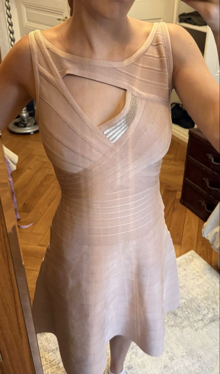 Vestiti: Hervé Léger Dress  – Nuovo (secondo la descrizione) da Genève venduto da din_8xv2