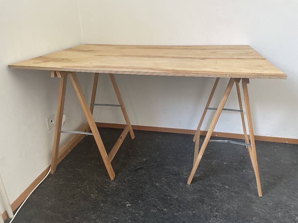 Tables: Tisch – D'occasion à Ittigen par sel_fm7s
