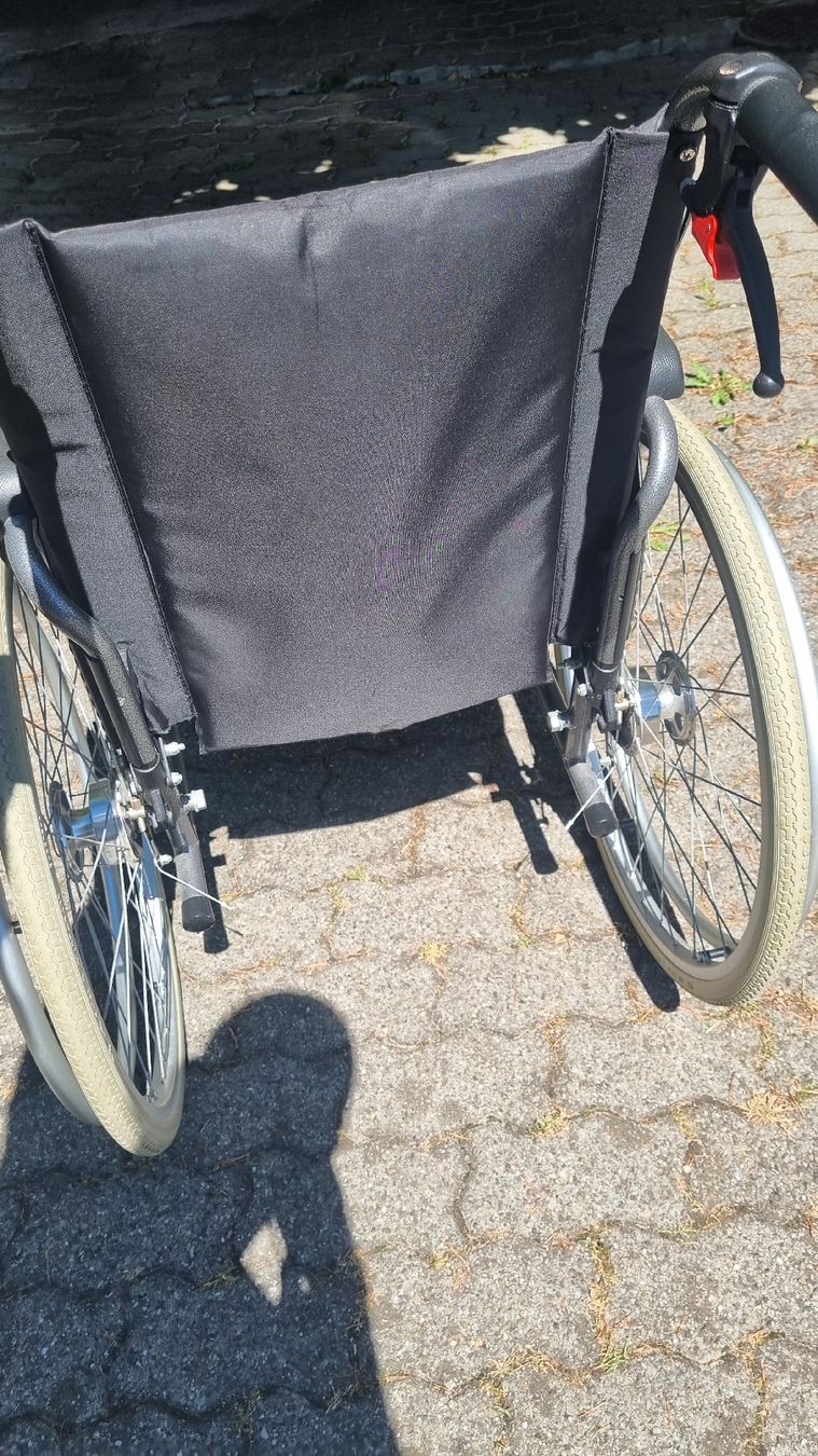 Sedie a rotelle: Rollstuhl  – Usato da Matzingen venduto da Beatstar 2