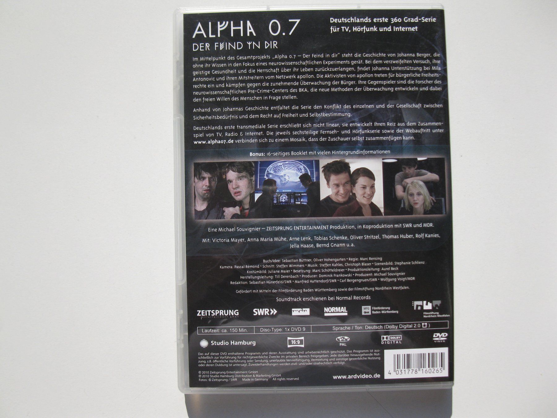 Tutti i DVDs: DVD - Alpha 0.7 / Der Feind in dir - komplette Serie – Usato da St. Margarethen TG venduto da Schachmatt 1
