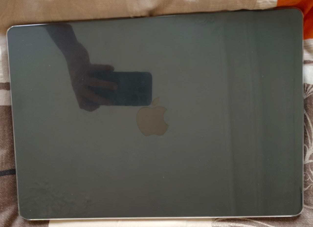 Apple Notebooks: Apple MacBook Air 2023 15", 1TB, 24 Go, M2 – Gebraucht aus La Chaux-de-Fonds von glad0s 4