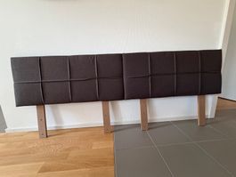 Gepolstertes Kopfteil 180cm breit, neu