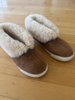 Hausschuhe UGG Leder Braun Grösse 36 guter Zustand