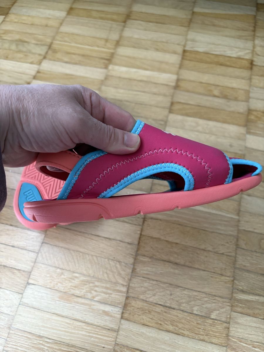 Puma Chaussures filles: Puma Sandalen Gr. 33 – D'occasion à Herisau par sen_8w8b 4