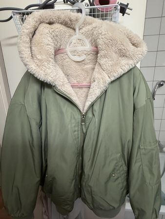 Bomberjacke Damen Khaki Grösse L mit Teddyfutter gebraucht
