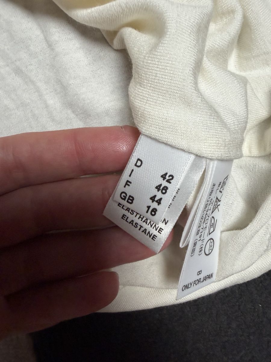 T-shirts: basic boxy T-Shirt Kurzarm Creme Grösse 44/46 – D'occasion à Knonau par Grapesvintage 4