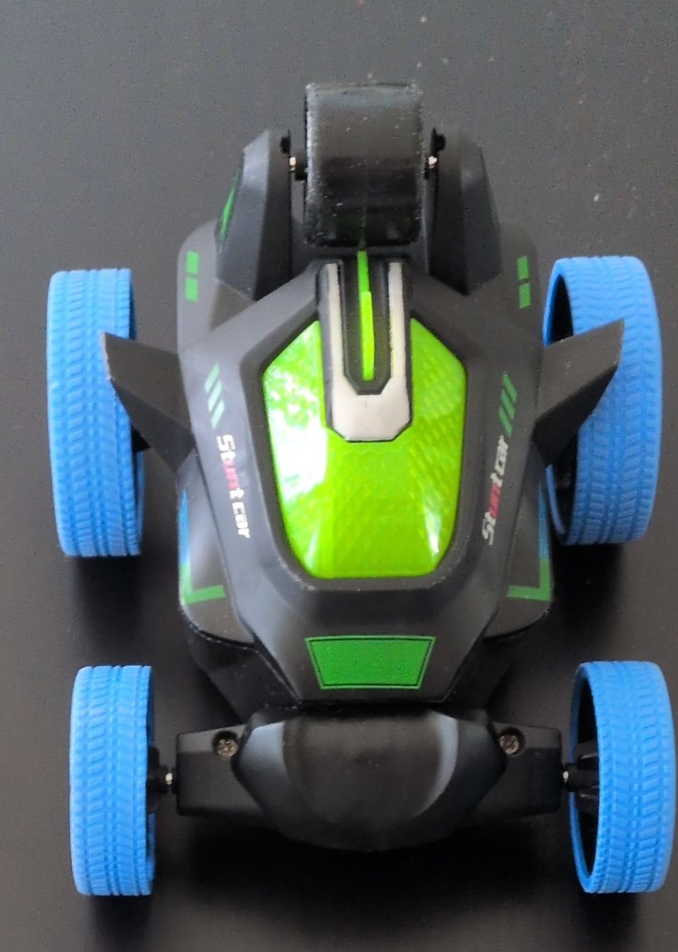 Spielzeuge: Ferngesteuertes Auto – Gebraucht aus Thun von Jrkw