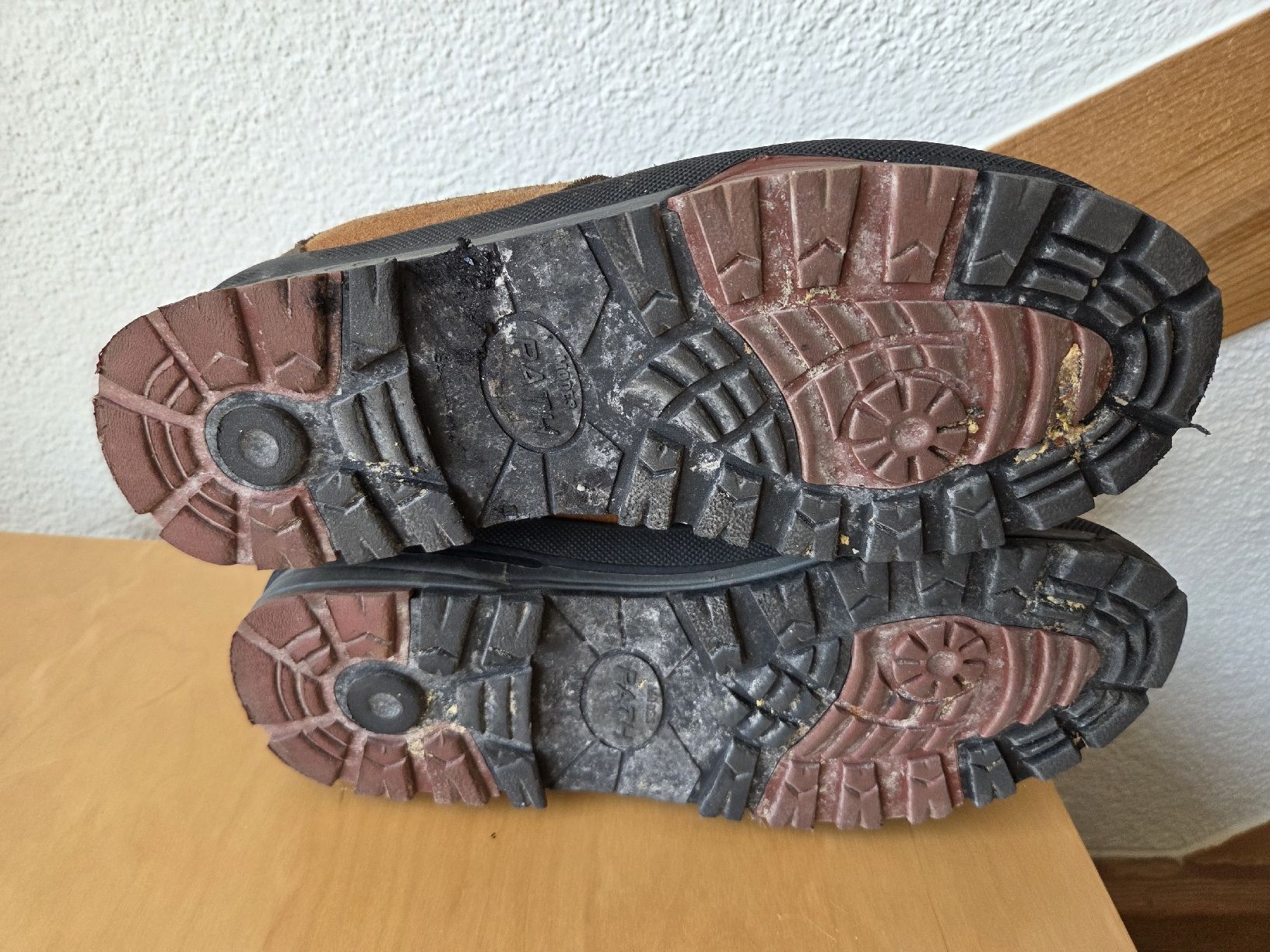 Alpina Scarpe da uomo: Herren Trekkingschuhe Alpina Sympatex – Usato da Rickenbach Sulz venduto da Kodachrom 3
