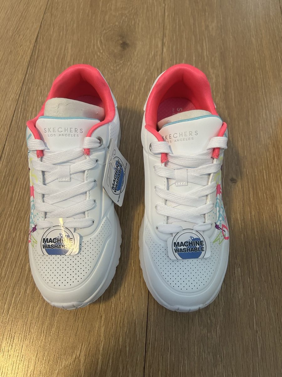 Skechers Schuhe für Mädchen: Neue Mädchen Sneakers Skechers Gr. 35 – Neu und originalverpackt aus Oerlingen von Xavina 1