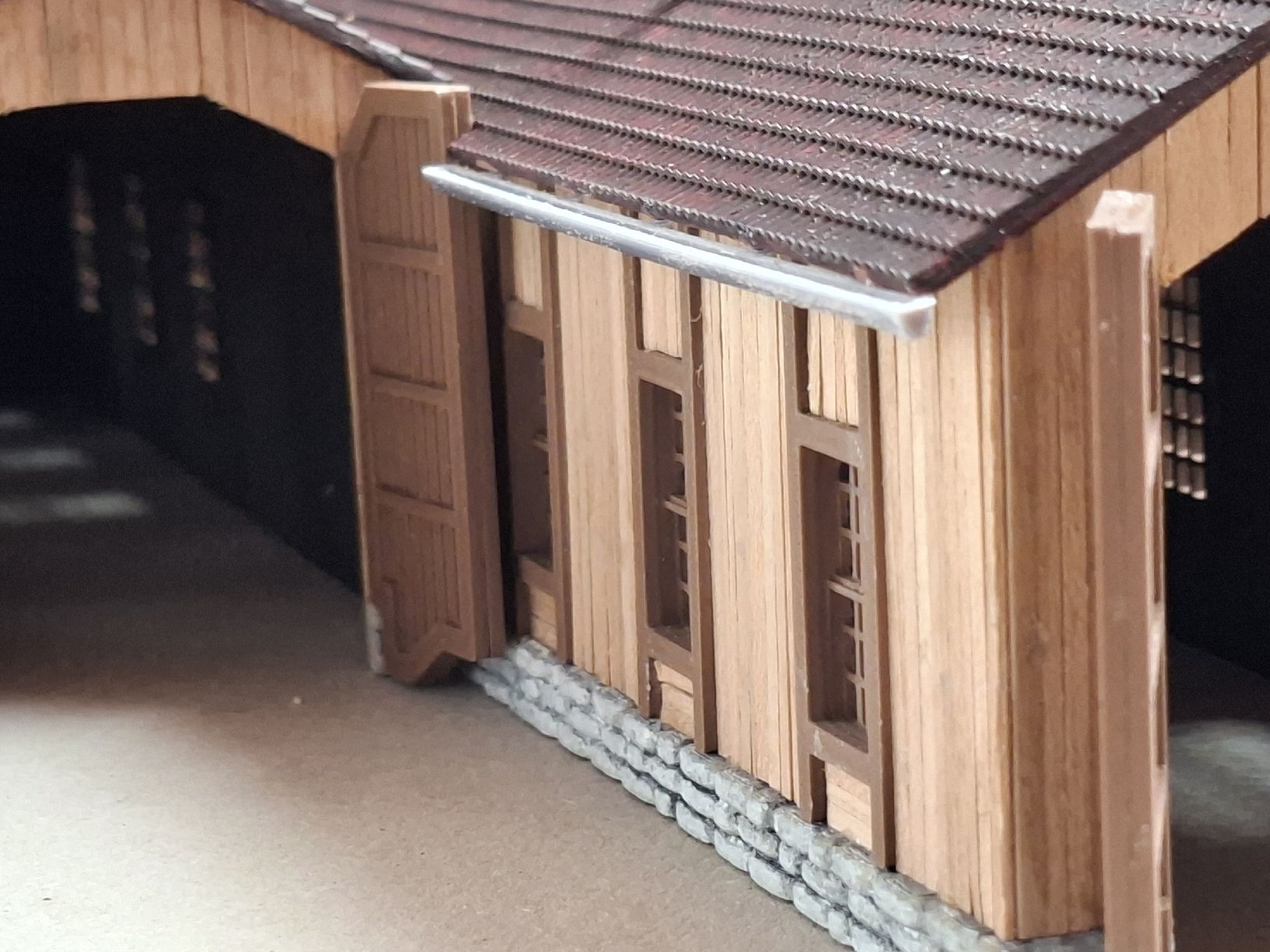 Modelleisenbahnen: Doppel Lokschuppen – Neu (gemäss Beschreibung) aus Weisslingen von Moco_mexiko 3