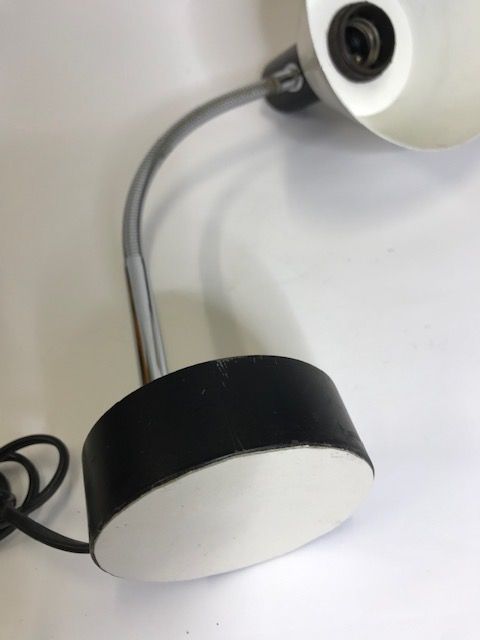 Lampade: Tischlampe mit Schwanenhals 60er – Usato da Zürich venduto da gigimai67 2