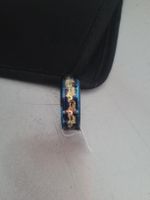 Blauer Edelstahl Herrenring Gr. 12 mit Goldverzierung