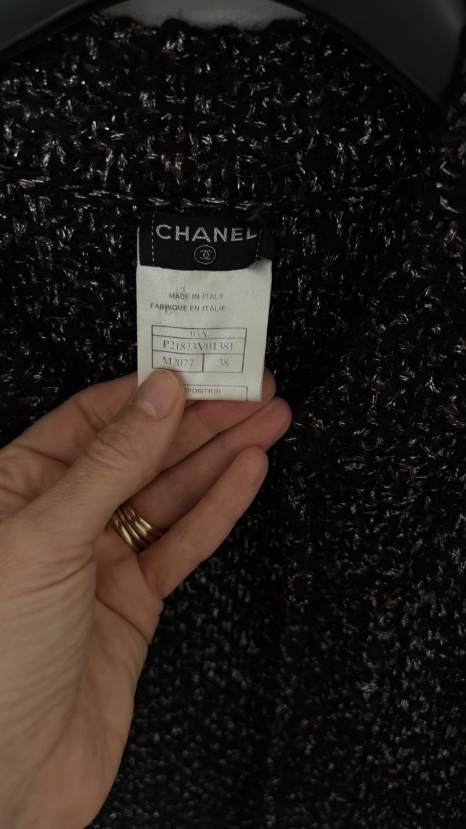 Chanel Giacche: Chanel jacket – Usato da St. Gallen venduto da ott_f827 1