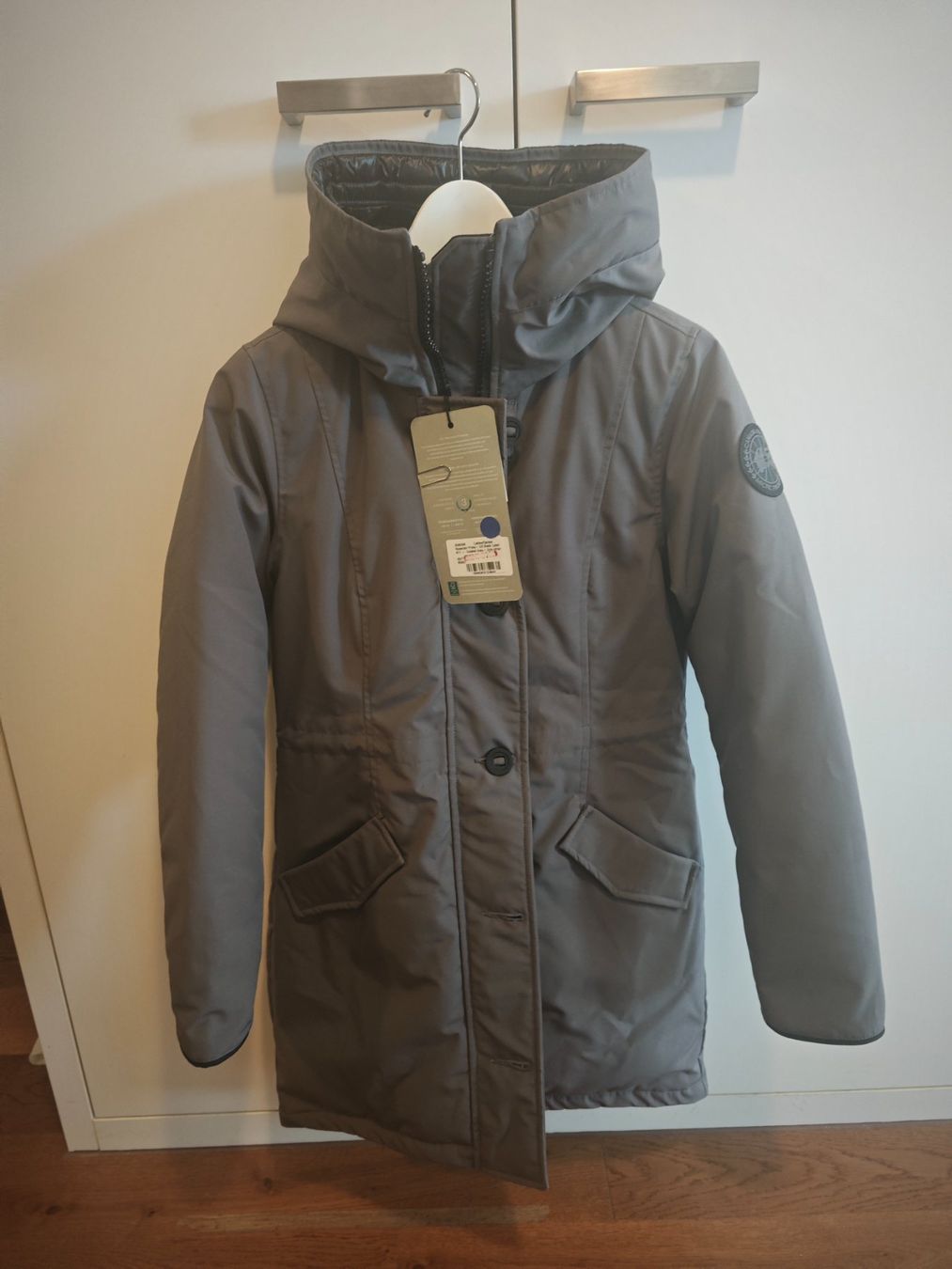 Canada Goose Giacche: Winter Parka grey hooded jacket New – Nuovo e nell'imballaggio originale da Zürich venduto da Sami526 1