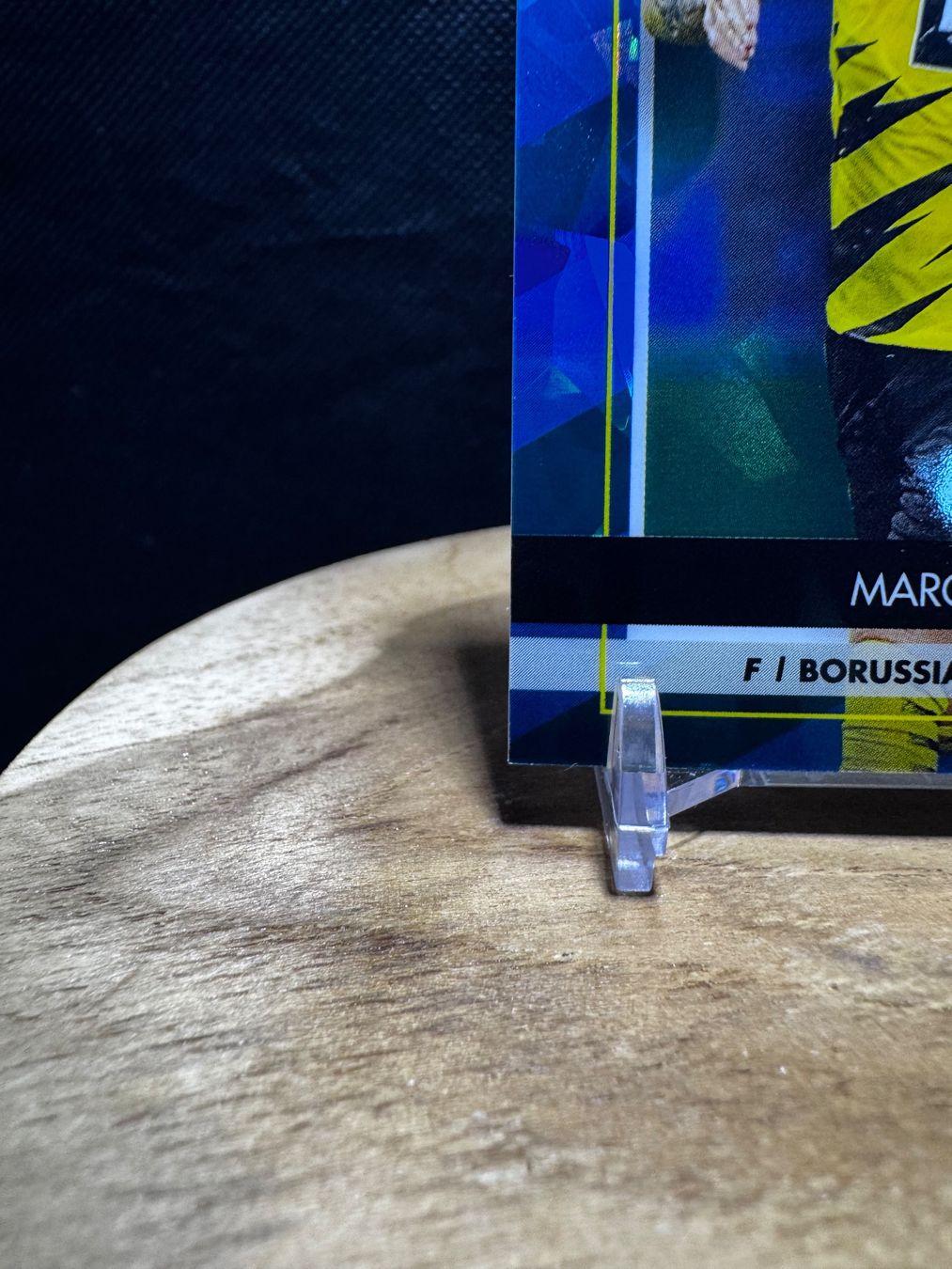 Topps Sammelbilder & Trading cards: 2020-2021 Topps Chrome Sapphire BL Marco Reus BVB Base – Gebraucht aus Reconvilier von Cardito 4