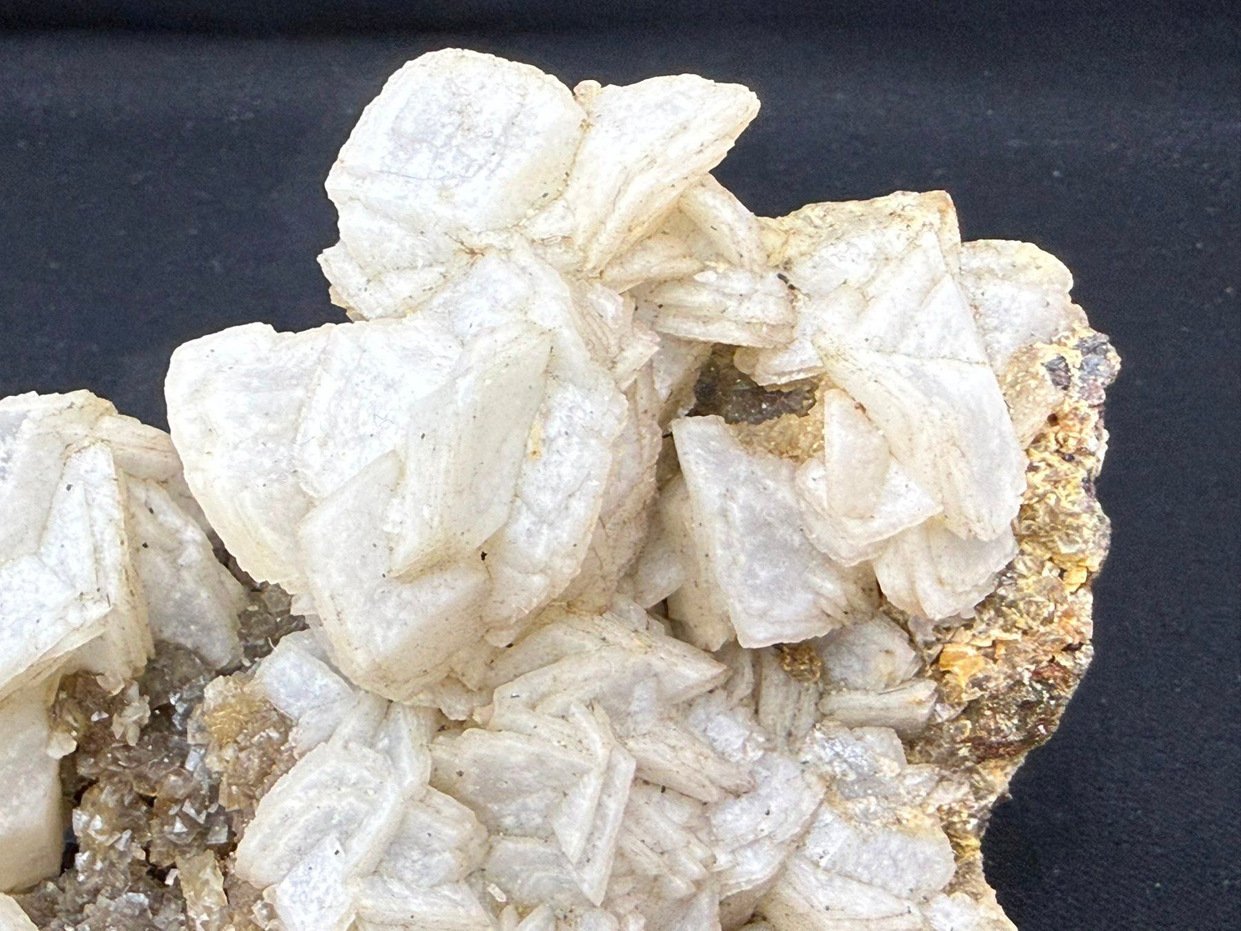Minerali & Pietre curative: Multigenerationen Calcit – Usato da Schinznach Bad venduto da Demerald 6
