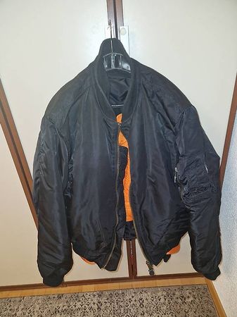 US Pilotenjacke XL / US Pilotenjacke MA1, schwarz