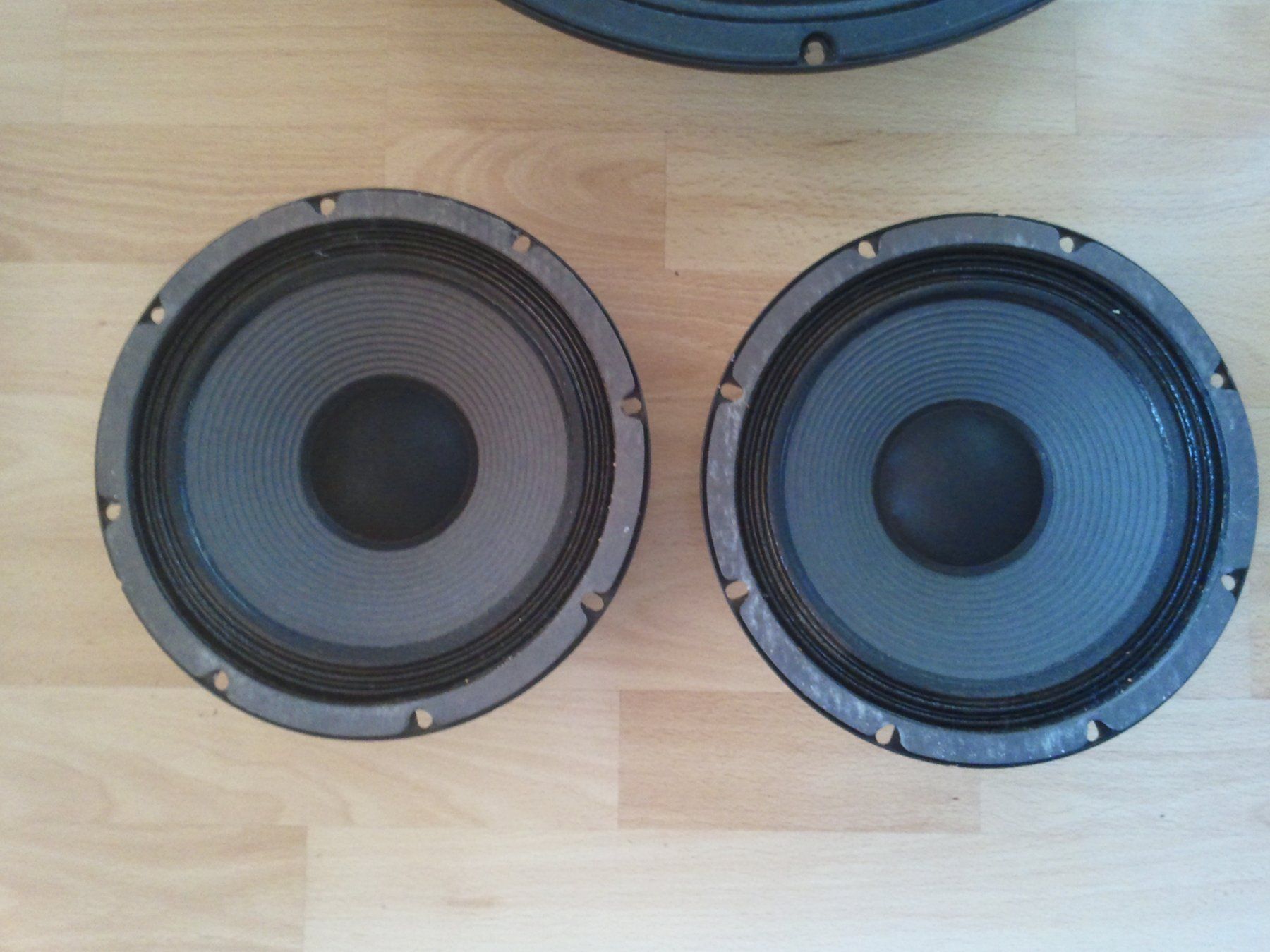 Casse acustiche: Drei Lautsprecher – Usato da Beatenberg venduto da fancy10 1