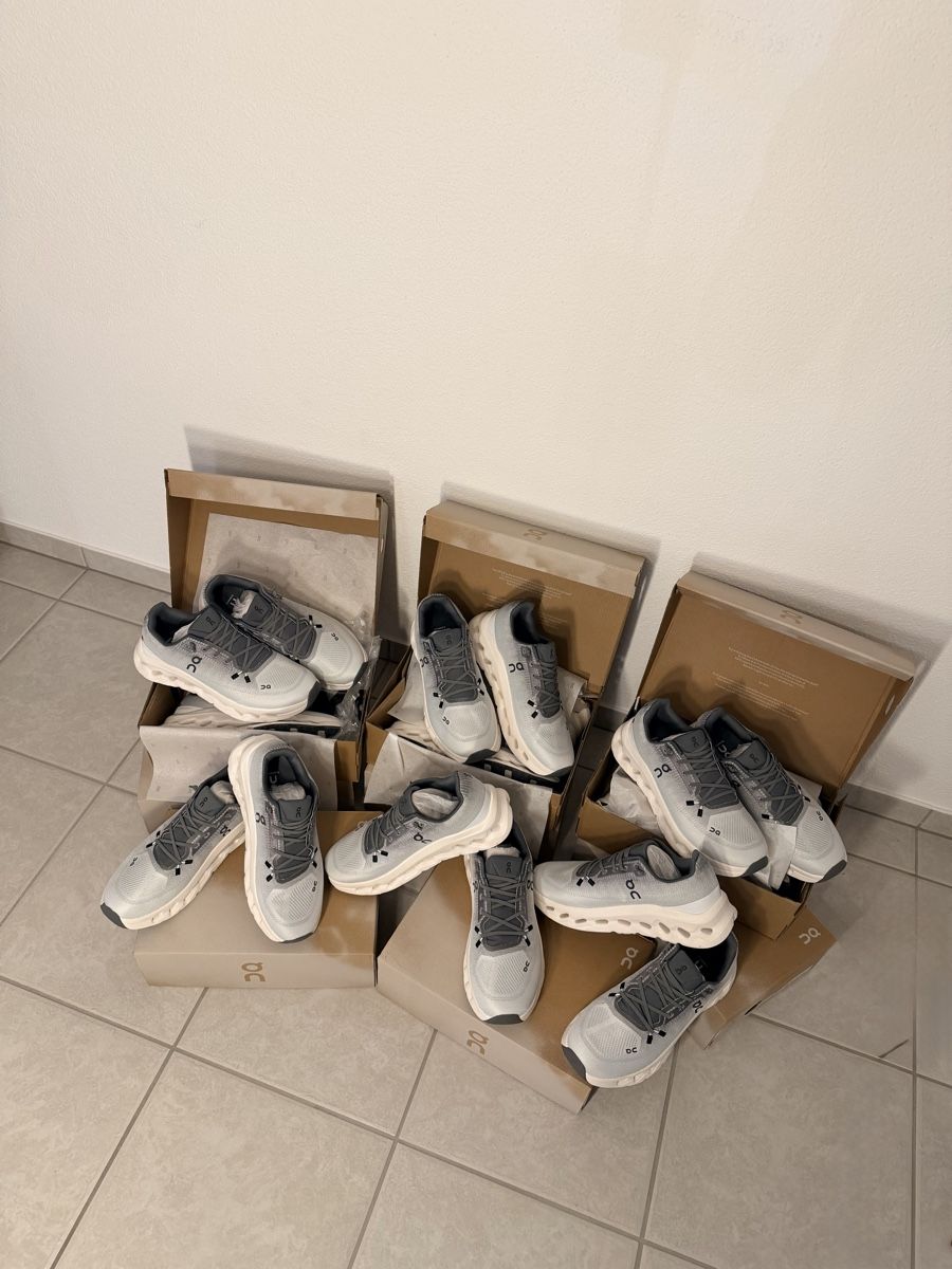 Scarpe da uomo: ON Cloudetilt Grau/ Weiss – Nuovo e nell'imballaggio originale da Thun venduto da linqteo 3