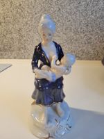 🤍 Statuette porcelaine Capodimonte – Mère avec enfant