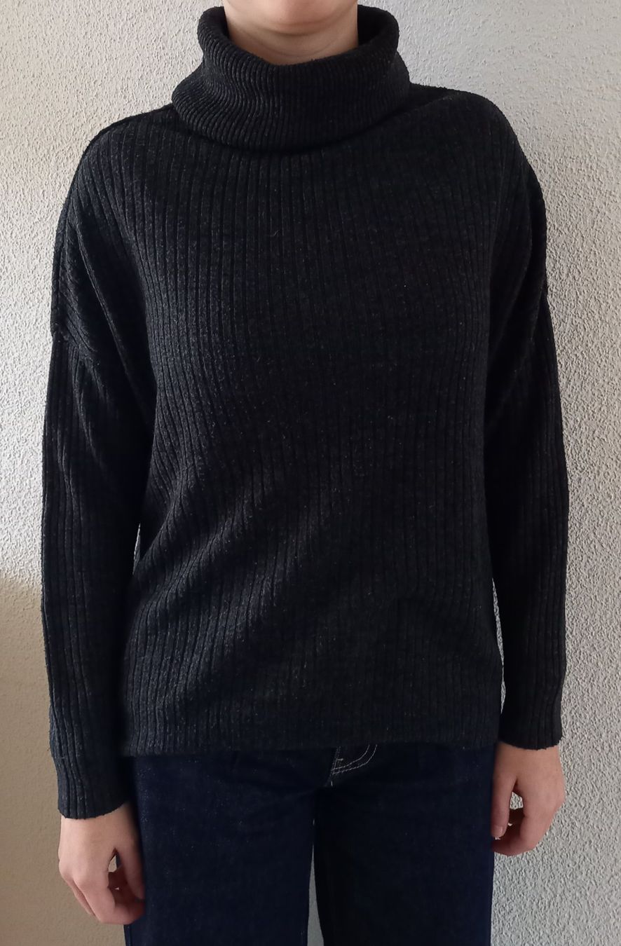 Pullover & Sweatshirts: Rollkragenpullover in Grösse XS – Gebraucht aus Obernau von Corolli 2
