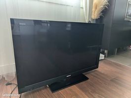 SONY KDL40EX501.  40"