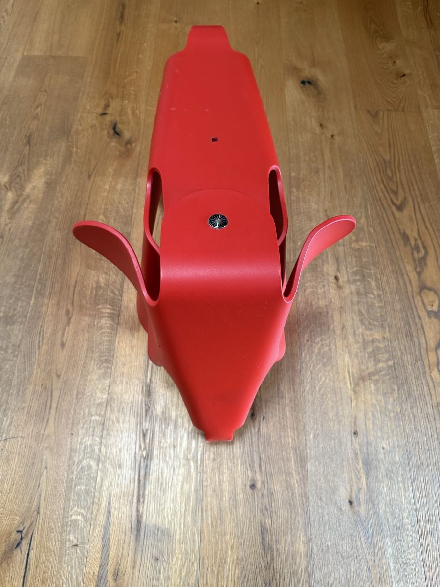 Vitra Tabourets: Roter Vitra Eames Elephant – Design Klassiker Hingucker! – D'occasion à Engelberg par  1