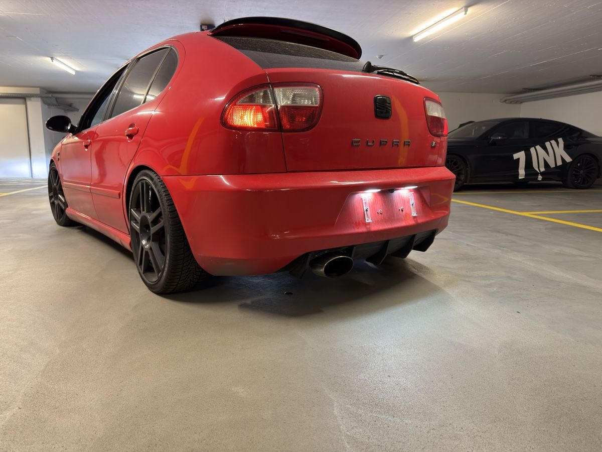 Seat Automobili: SEAT Leon Cupra R – Usato da Balsthal venduto da jot_5mwd 3