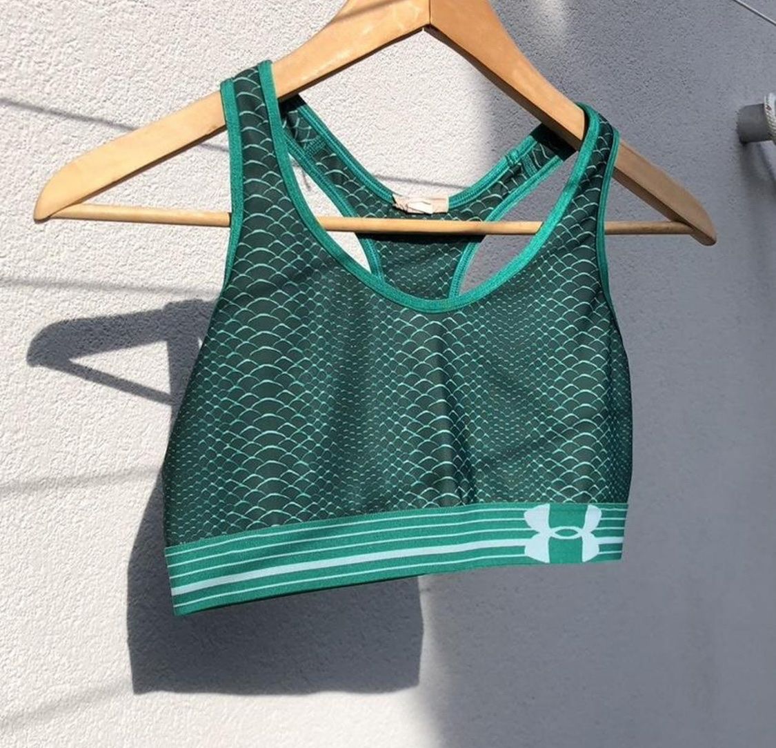 Altra biancheria intima: Under Armour Sport BH – Usato da Fribourg venduto da ann_l9b7