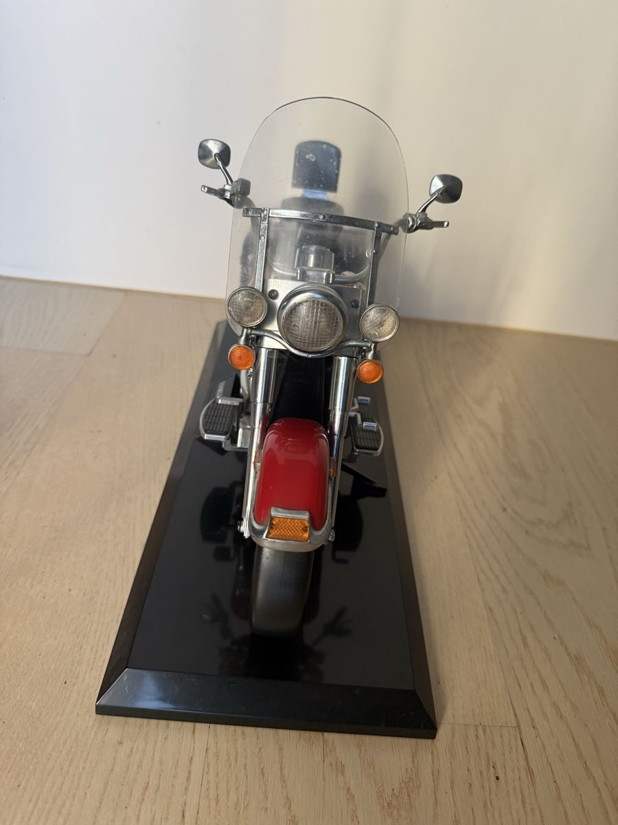 Statuette: Harley-Davidson Telefon als Dekoobjekt – Usato da Buch am Irchel venduto da Sweetharth 5