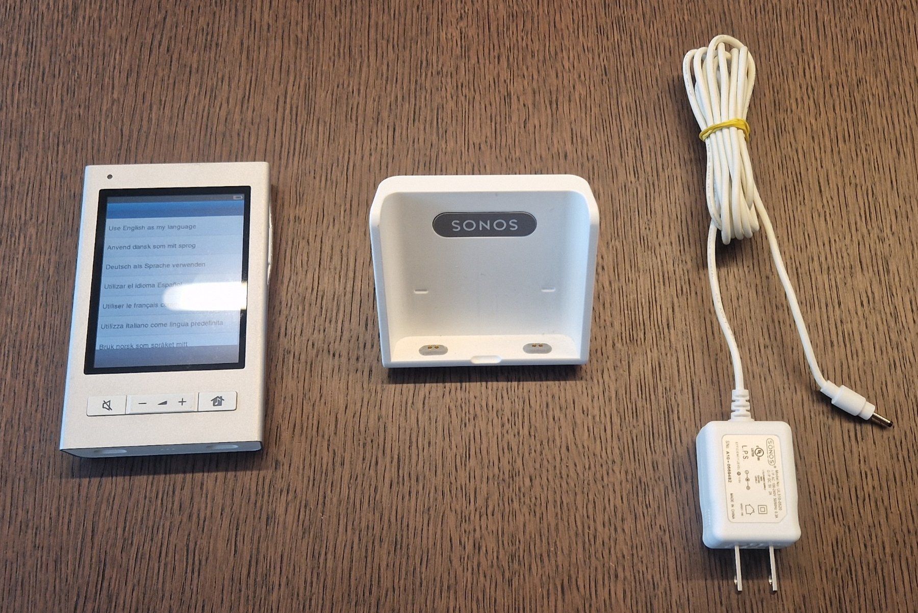 Sonos Telecomandi: Sonos CR200 Controller - Fernbedienung - KULT – Usato da Meggen venduto da dvd200 3