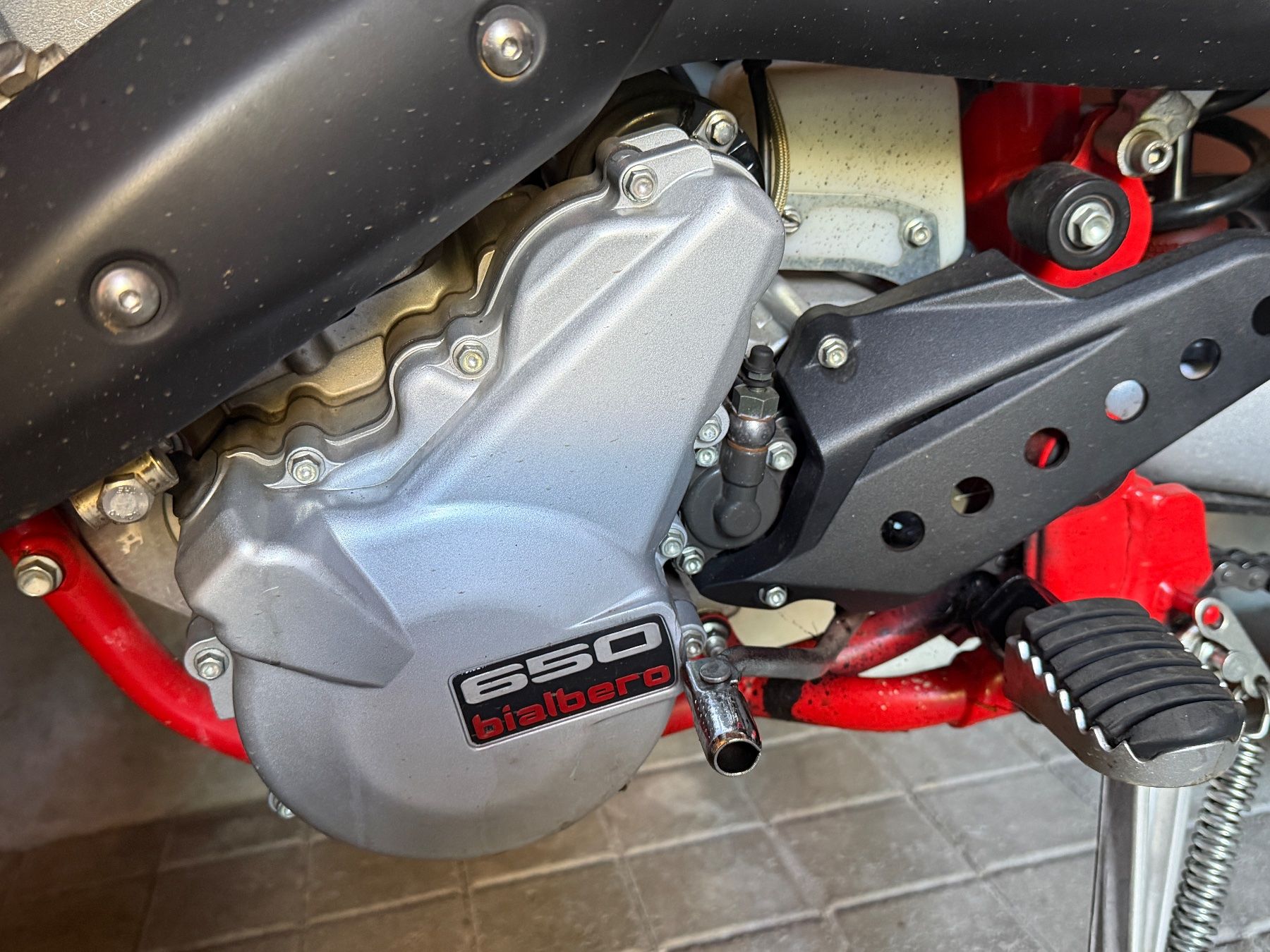 SWM Enduro: Motorrad Enduro SWM RS 650 R – Gebraucht aus Zürich von OW_FOX 5