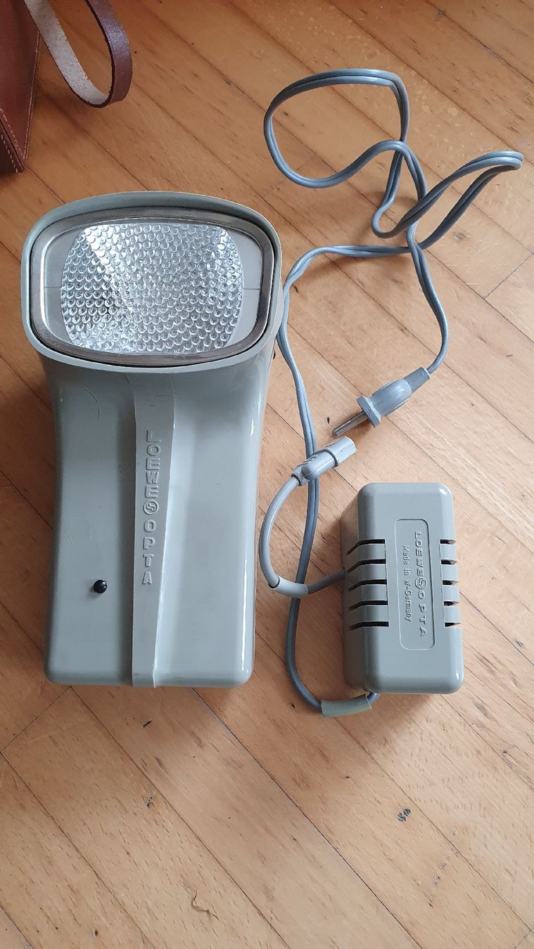 Flash: Vintage Blitzgerät Loewe Opta Optatron mit Originalkabel – Difettoso da Meilen venduto da DodoSchubi 3