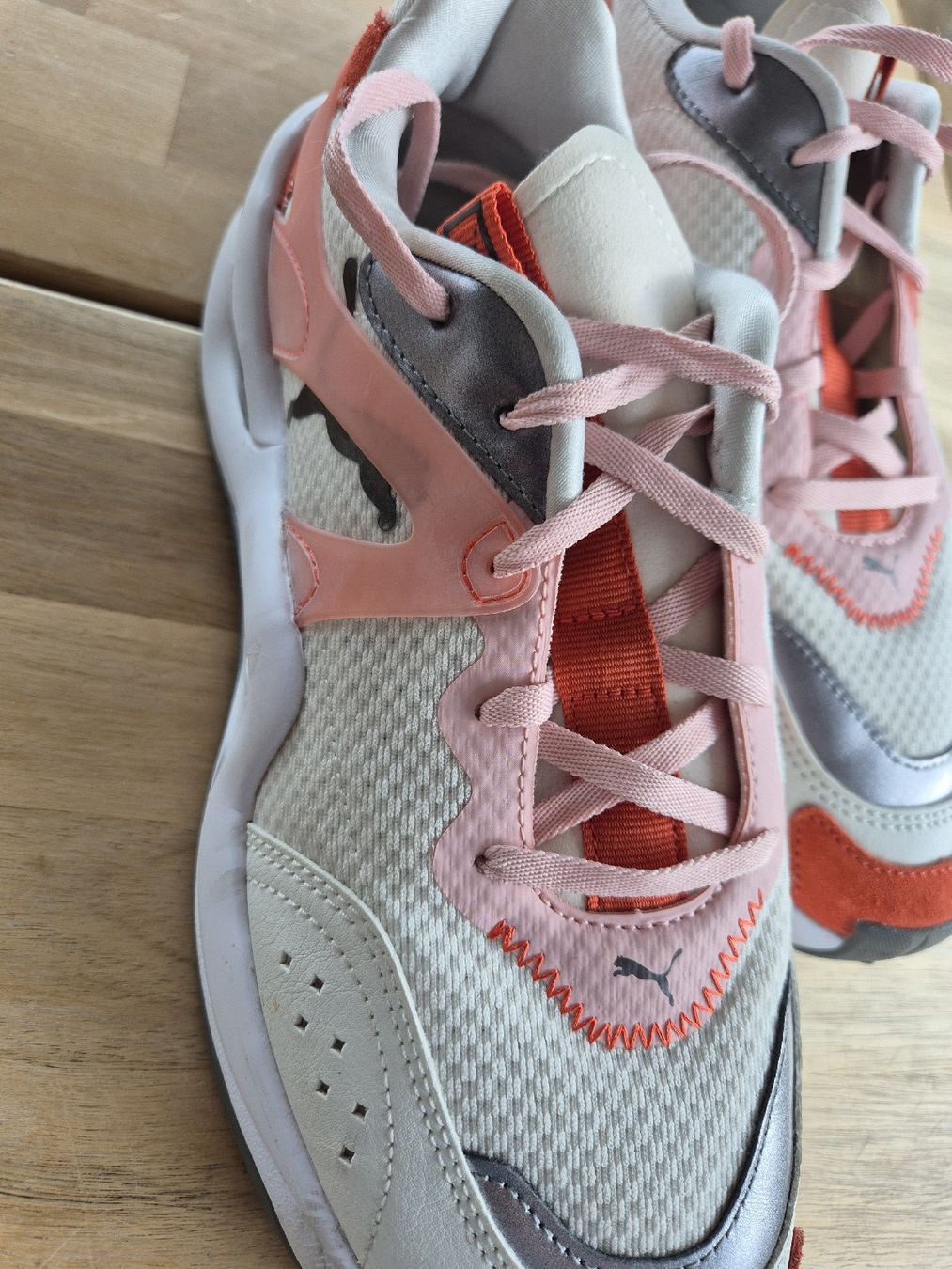 Puma Scarpe da donna: PUMA Sneaker Gr 40.5 – Usato da Hauenstein venduto da Zacherl 1