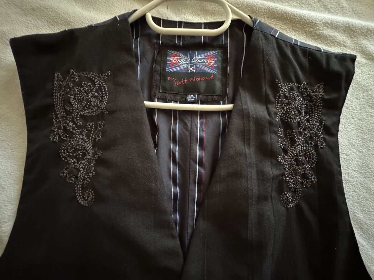 Gilet & Giacche: Gilet von English Laundry. – Nuovo (secondo la descrizione) da Huttwil venduto da Nedja0 2