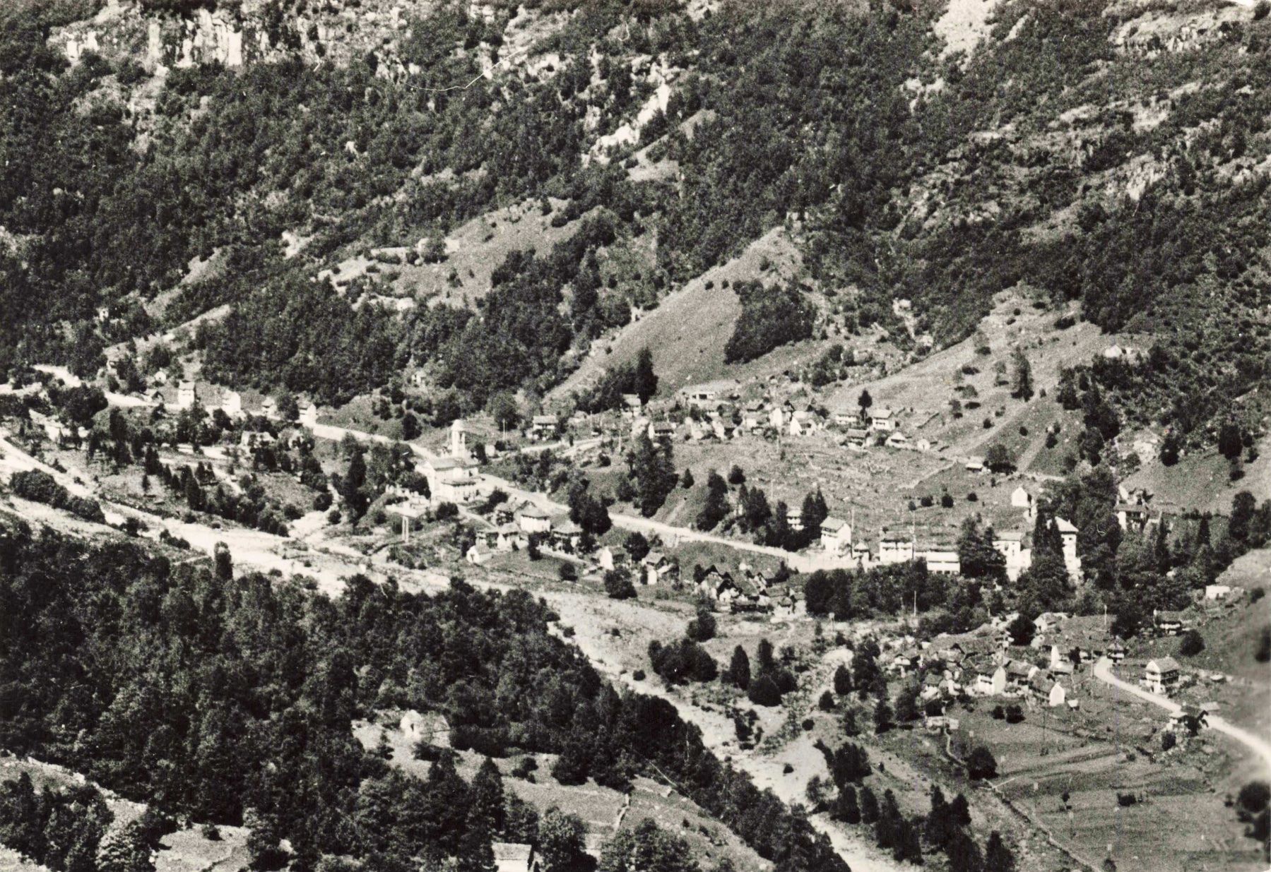 Cartoline postali: Frasco Verzasca G – Usato da Biasca venduto da Blenio71
