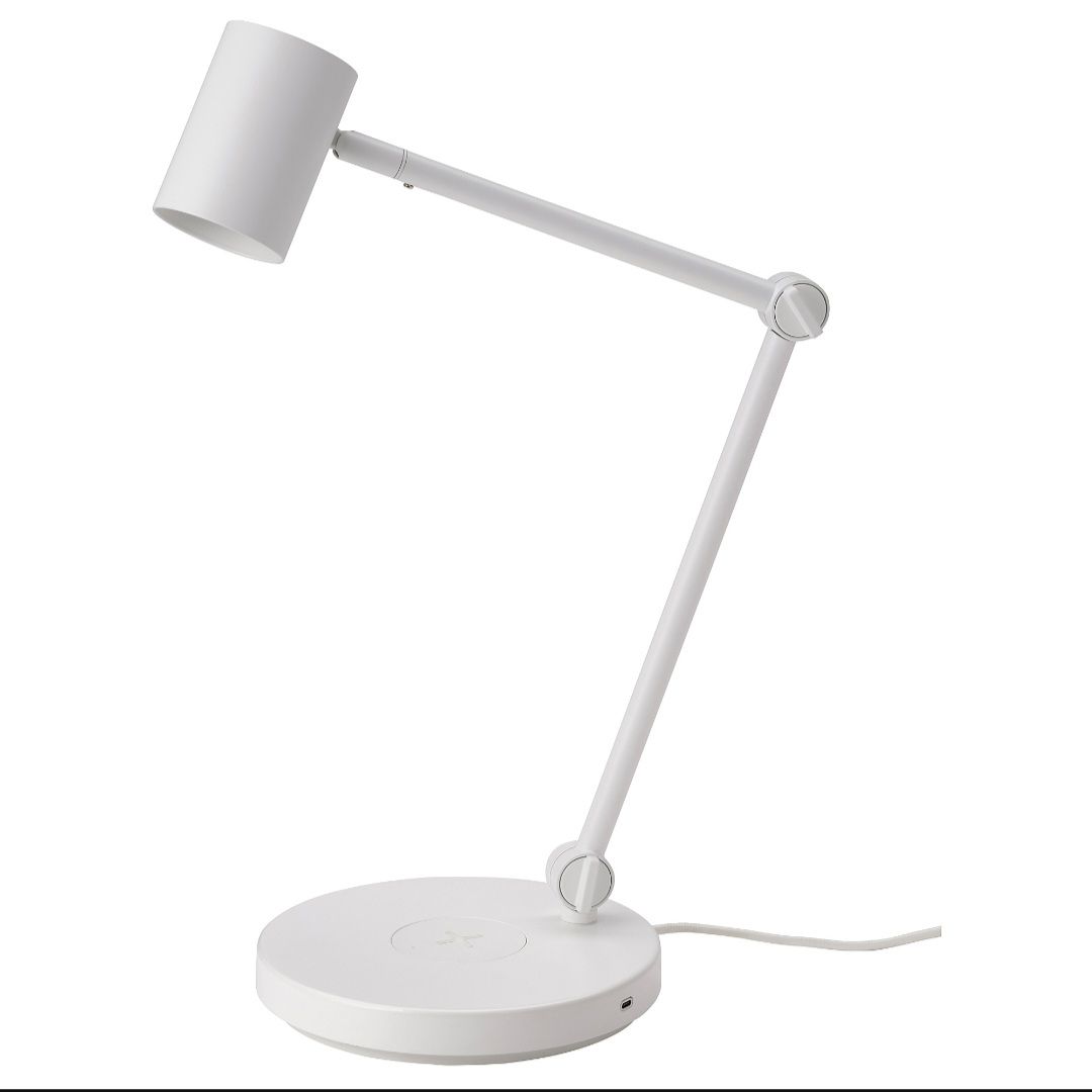 Ikea Lampes: Arbeitsleuchte mit Ladefunktion, weiss. – D'occasion à Thal par Juric4 1