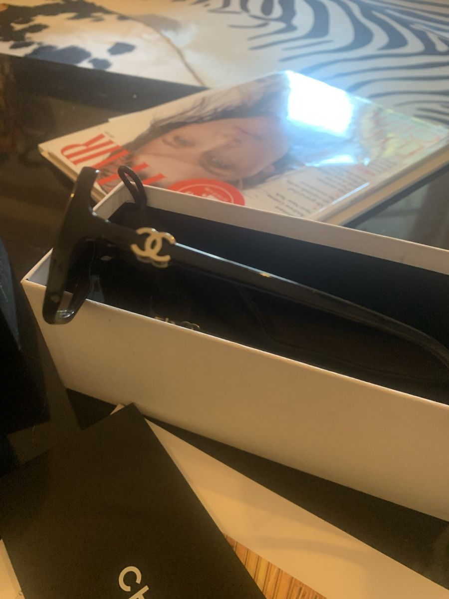 Occhiali & Lenti: Lunettes Chanel – Nuovo e nell'imballaggio originale da Lausanne venduto da DyDy33 2