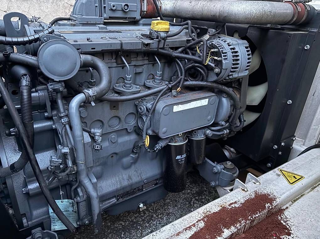 Motori: 4-Zylinder Deutzmotor – Usato da Herdern venduto da Bettina_st 1