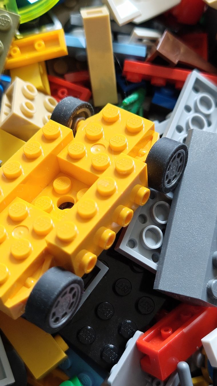 Lego Spielzeuge: Lego ca 1,9 Kilo bunt gemischt – Gebraucht aus Effretikon von Superkarin7 1