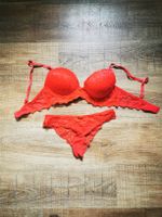 Rotes Spitzen Dessous Set, Grösse 75C - Romantisch!