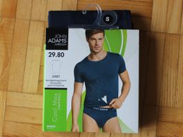 *** NEU Shirt Feuchtigkeitsregulierend in S *** Briefpost