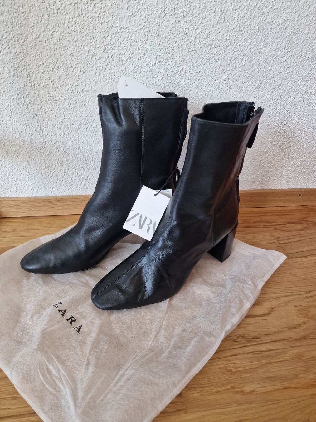 Zara Scarpe da donna: Zara Stiefeletten Gr. 39 – Nuovo (secondo la descrizione) da Balgach venduto da kimo1
