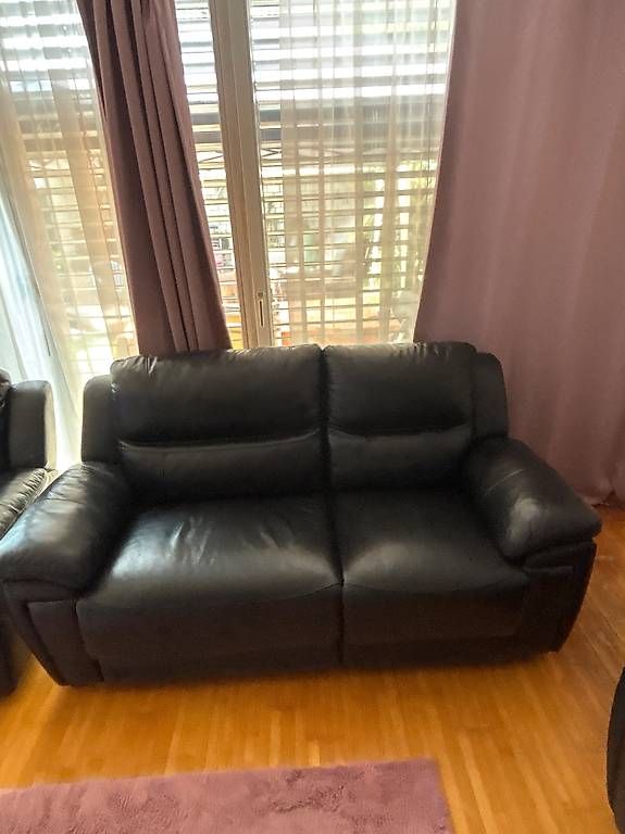 Sofas: 3er Sofagarnitur aus Echtleder  Top Zustand – Gebraucht aus Widnau von corcovado02 1