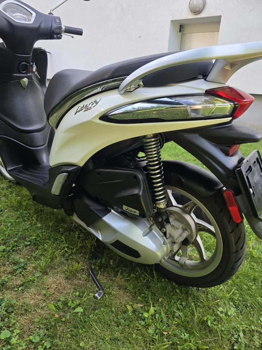 Piaggio Scooter: PIAGGIO LIBERTY 125 iGet – Nuovo (secondo la descrizione) da Winterthur venduto da Fabio_46 6